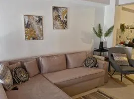 Ivoni Family House