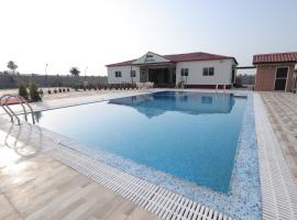 Eden garden, hotel in Sānchi