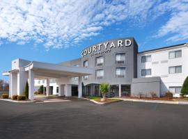 Courtyard by Marriott Johnson City, מלון ליד שדה התעופה האזורי טרי-סיטיז - TRI, ג'ונסון סיטי