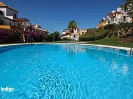 Bright 3 Bedroom Corner Townhouse Las Lomas BAU001