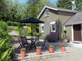 Sparrows Nest Holiday Cottage – hotel w mieście Amroth