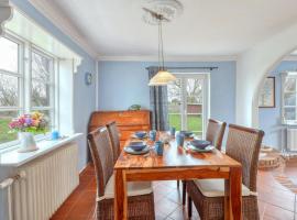 Lovely Home In Galmsbll With Wifi, pet-friendly hotel in Galmsbüll