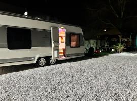 Terrain de loisirs en plein centre de Lièvin, campsite in Liévin