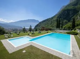 Lake View Dom-Us Apartment - Happy Rentals