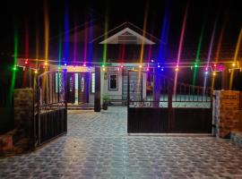 Homestay Gerbang Desa Seri Iskandar, ξενοδοχείο σε Seri Iskandar