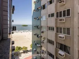 Apt quadra mar, centro de BC próx atrações EAL0704