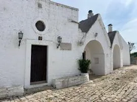 Trulli Nenetta e Nannino