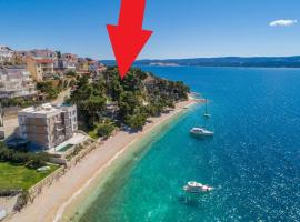 Urban Edge - Beach Apartments, ξενοδοχείο σε Omiš