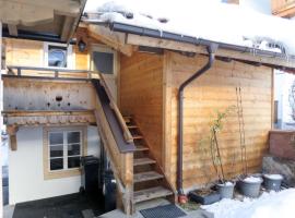 Chalet Wegscheider by Interhome、マイヤーホーフェンのホテル