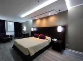 Howard Johnson Plaza by Wyndham Buenos Aires Florida Street, Hotel in Buenos Aires