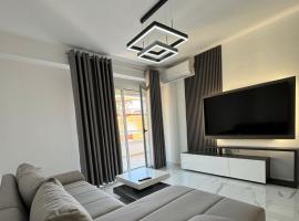 Golden SeaView Two Bedroom Apartment, Hotel in Saranda