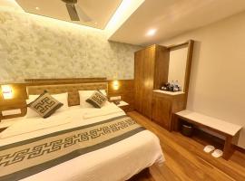 Hotel GRT Square, hotel en Dharwad