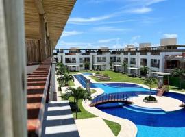 Flat Canoa Quebrada, hotel com piscina em Aracati