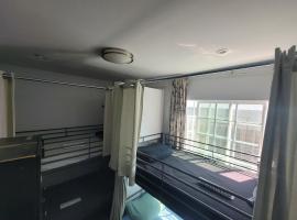 Rumi, hostel in Los Angeles