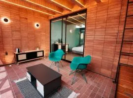 Casa Ann Loft Eames