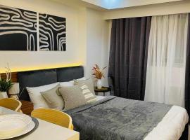 La Luna I - Instax, Netflix, Boardgames & Karaoke, pet-friendly hotel in San Fernando