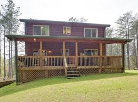 Horse Collar Lodge- Ducktown, holiday home in Copperhill