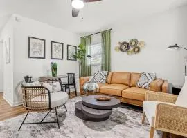 Modern Midtown Charm Free Parking Fsu, Downtown