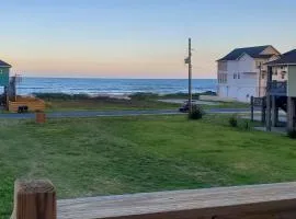 Modern Crystal Beach Escape - 225 Feet to Shore!