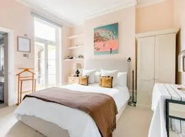 Luxury King-Bed EnSuite with Quiet Private Patio