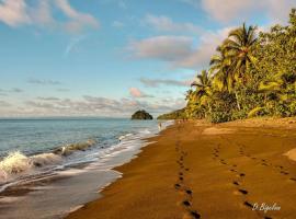 Casa Prana, Termales, Nuqui, casa de campo em Nuqu&iacute;