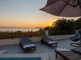 Beautiful Villa Libero with a pool jacuzzi sauna