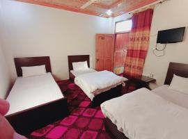 Stay Inn Hotel, hotel di Mingora