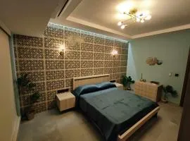 B8 Seaside Luxury Rooms with private bathroom - dining area shared