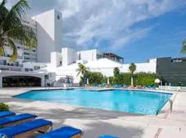 Vacation getaway with beach access & balcony