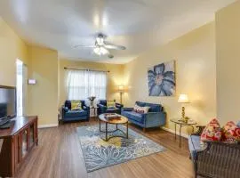 Cozy East Pittsburgh Home - 7 Mi to Frick Park!