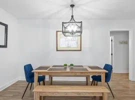 Crafty on Hoyt- Renovated Craftsman 15 mins from Downtown