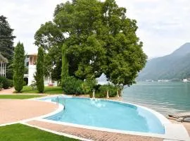 Apt.124 - Beautiful apartment on the lake