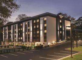 Country Inn & Suites by Radisson, Williamsburg East Busch Gardens , VA, hotel poblíž Williamsburg Jamestown Airport - JGG, 
