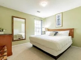 Aerie Oaks Cottage-5min to Lake, 20min to Columbia