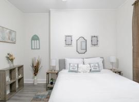 Charming Midtown Apt - Hannon Hideaway Unit B, departamento en Mobile