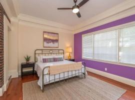 Boho Vibes - Spacious in the Heart of Downtown, villa in Augusta