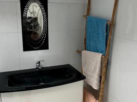 Apartamento Urzelina, hotel a Velas