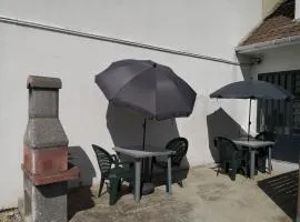 Idéalement situé - jardin agréable - studio E