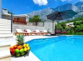 Villa Vivace mit Pool und traumhaften Meerblick
