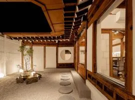 Luxury Hanok Heritage House