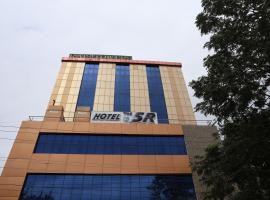 HOTEL SR, hotel in Palni