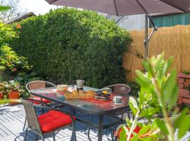 Dog Friendly Home M - Happy Rentals, holiday rental in Dražice
