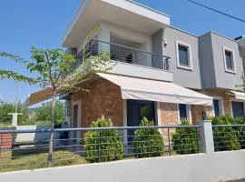 Nikiti Modern Villa