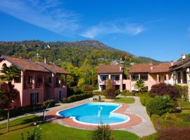 Sunflower Relax Pool and Terrace - Happy Rentals, hotel en Lesa