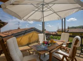 La Casa nel Borgo, hotel en Nebbiuno