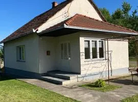 Vikendica Lazić