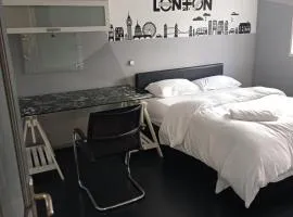 En-suite Soft Water Air Conditioning TV NEO