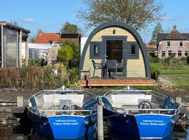 Camping pod Tiny House aan het water – hotel w mieście Belt-Schutsloot