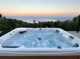 Casal Trinacria, hotell med jacuzzi i Santa Teresa di Riva