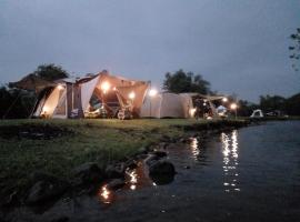 Camping Suối Cái, glamping site in Kim Bôi